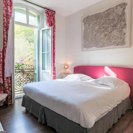 Hotel Logis La Bellaudiere