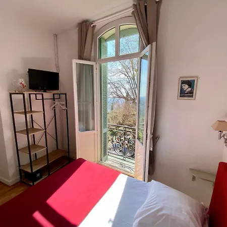 Szálloda Logis La Bellaudiere