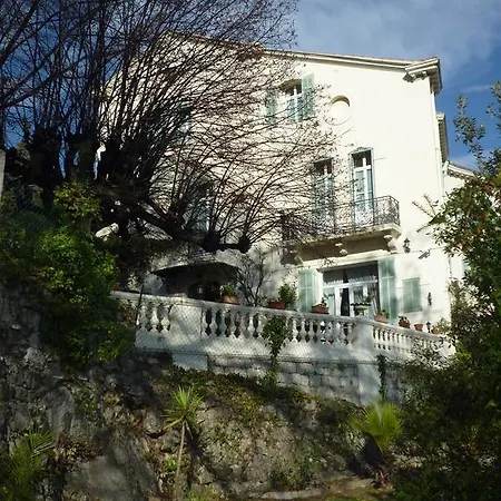 Hotel Logis La Bellaudiere