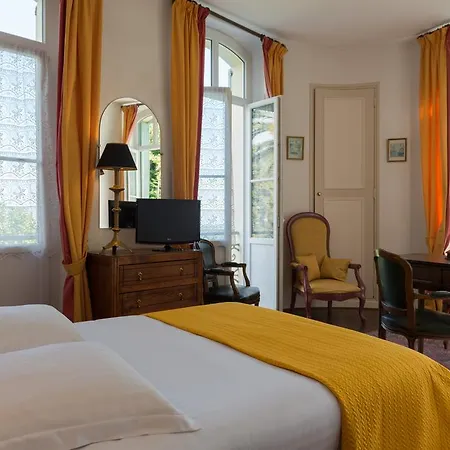 Hotel Logis La Bellaudiere Grasse