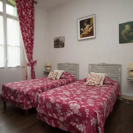 Logis La Bellaudiere Hotel 2*