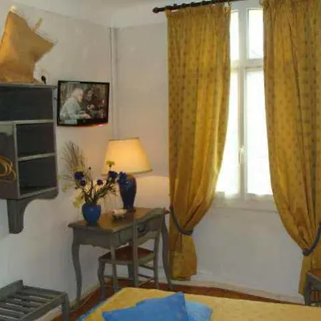 Logis La Bellaudiere 2* Grasse