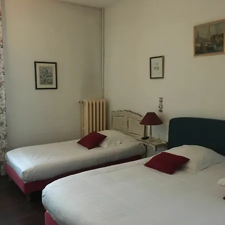Logis La Bellaudiere Szálloda